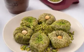 اساور فستق