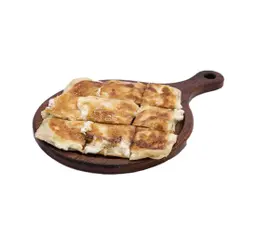 مطبق جبن مالح بالزعتر