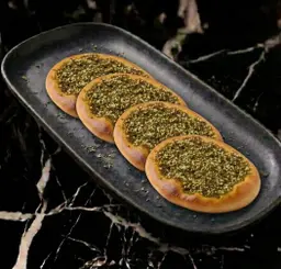 معجنات فطيره زعتر