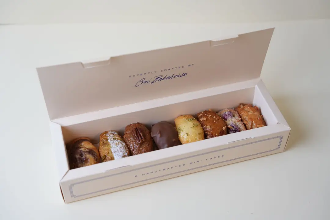 Box mini cake