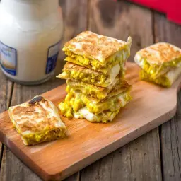 Plain Cheddar Cheese Mutabbaq