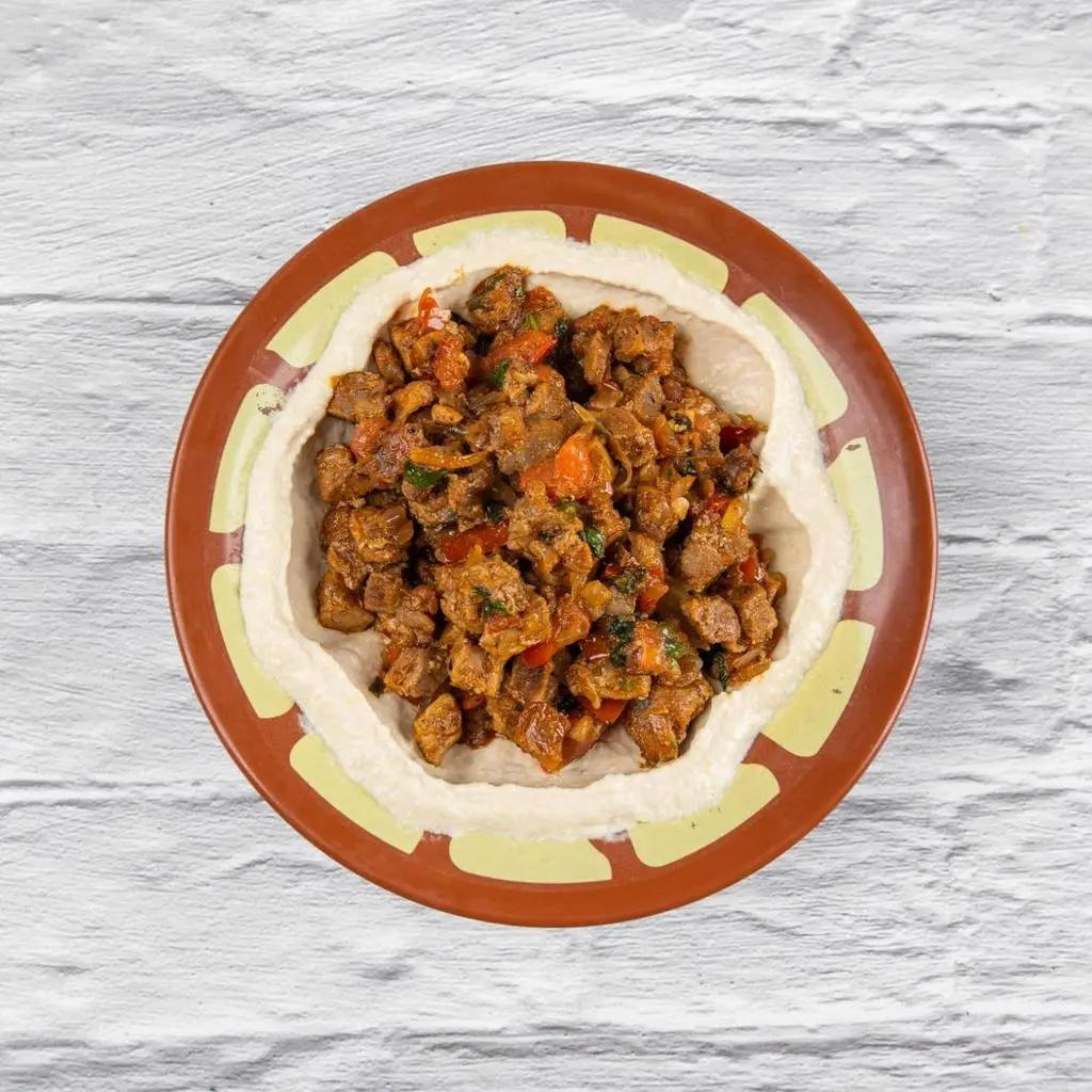 Hummus with Meat
