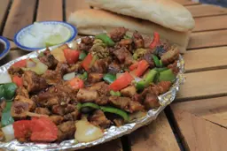 مدفون دجاج