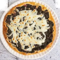 فطيرة سبانخ مع جبن
