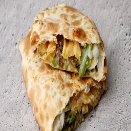 فطيرة دجاج بالجبن