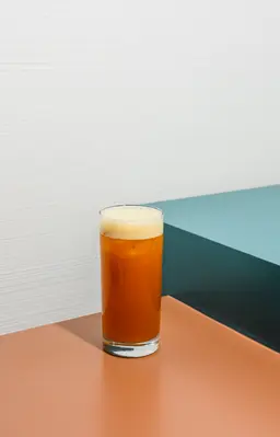 شاي الخوخ البارد