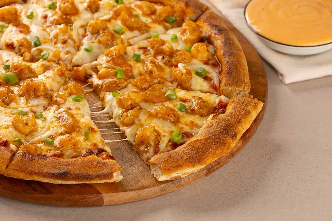 Dynamite Shrimp Pizza Large