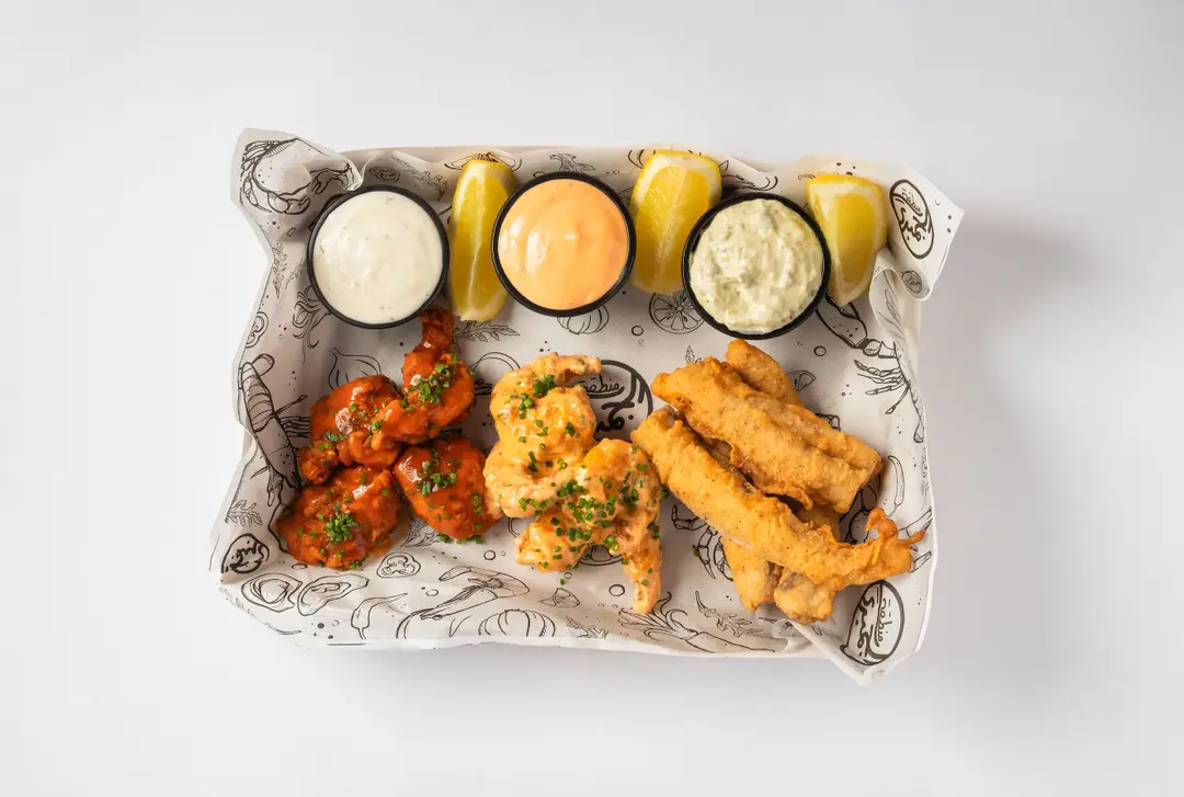 Catch & Crunch Sharer ( New )