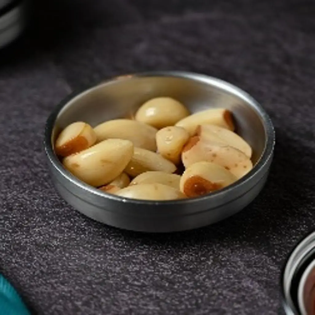 Korean Pickled Garlic