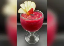 عصير الفراولة والشمندر