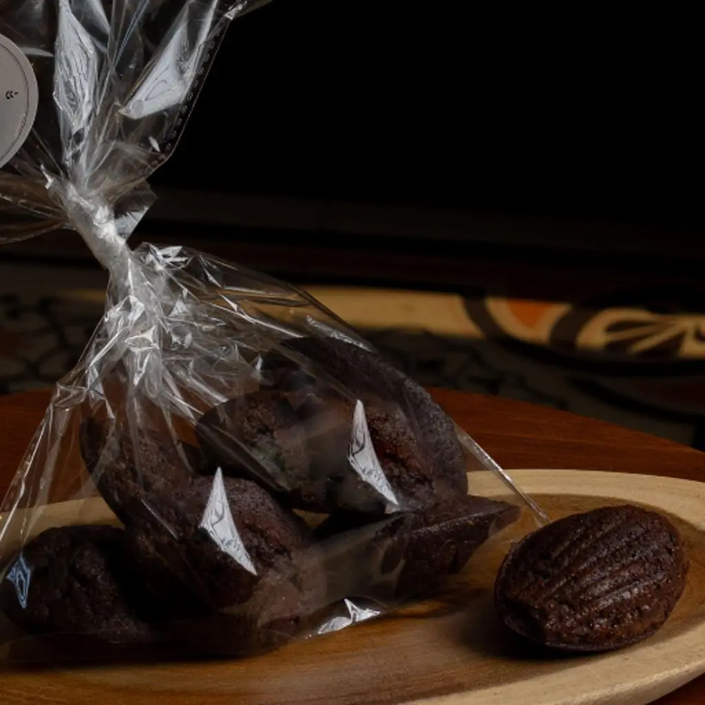 Chocolate Madeleine Cake