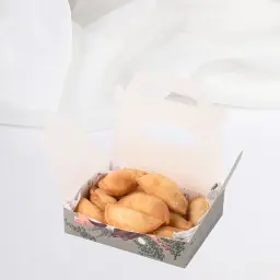 Fried Cheese Puff Box