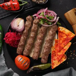 كباب لحم 4 أسياخ