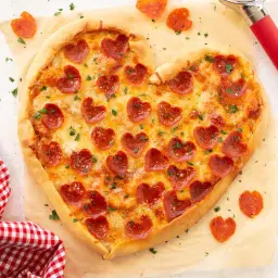 Special Heart Pizza