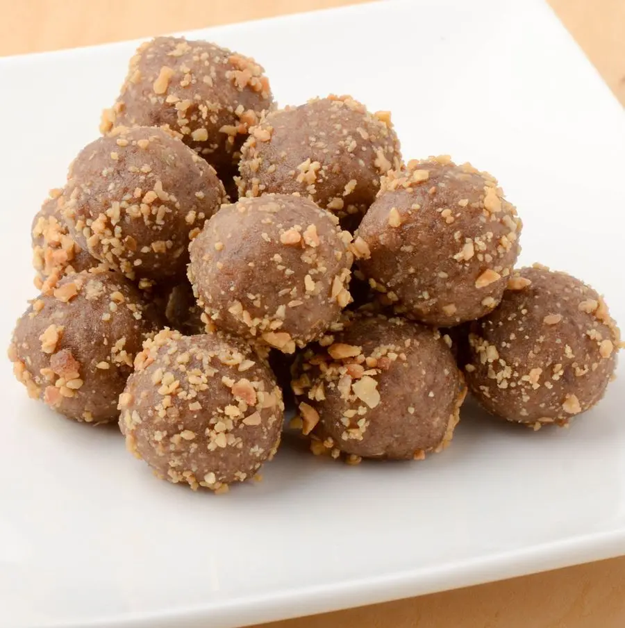 Haisah Ball With Nuts