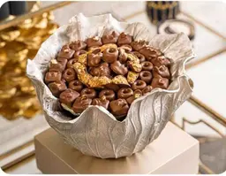Assortment Of Chocolate for Occasions from Laviviane 4