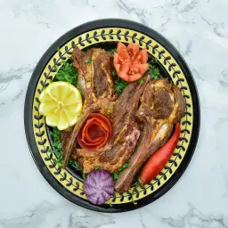 وجبة ريش غير مشوي بلدي