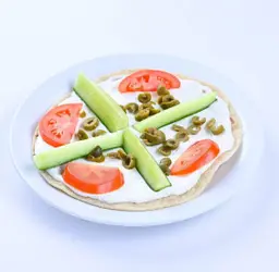منقوشة زعتر مع خضار (صاج)