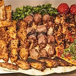طبق مشاوي مشكل اكسترا لحم غنم بلدي طازج