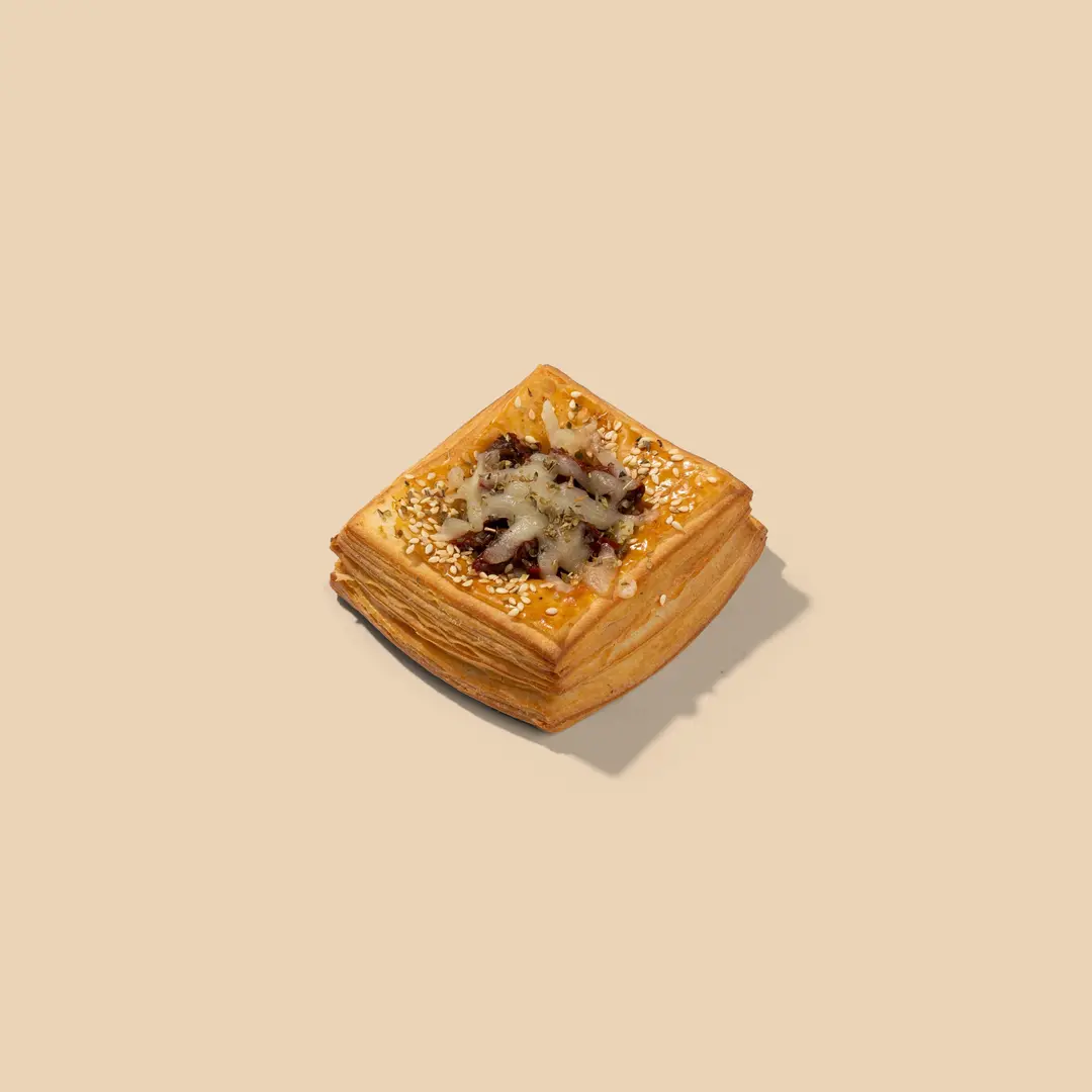 دانيش حلومي بيستو