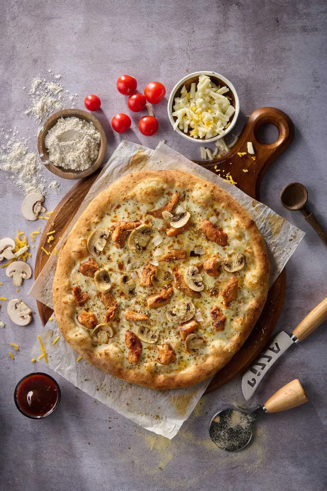 BBQ Chicken Pizza Large