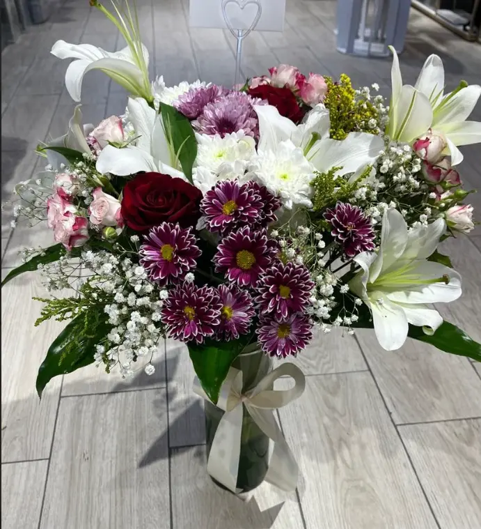 باقة مزهرية 16 ل