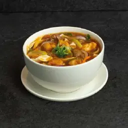 Lomi Soup