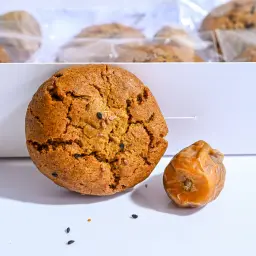 بوكس قراند كوكيز تمر بالدبس