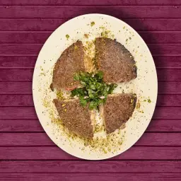 مبسوطة بالجبنة