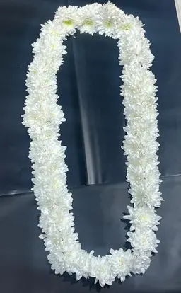 قلادة 13