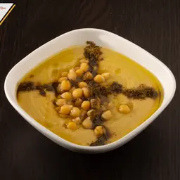 hummus with oil
