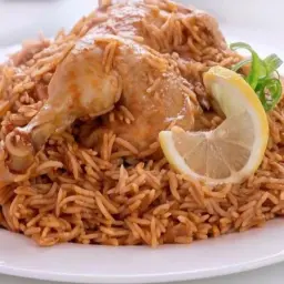 دجاج مضغوط مع الرز
