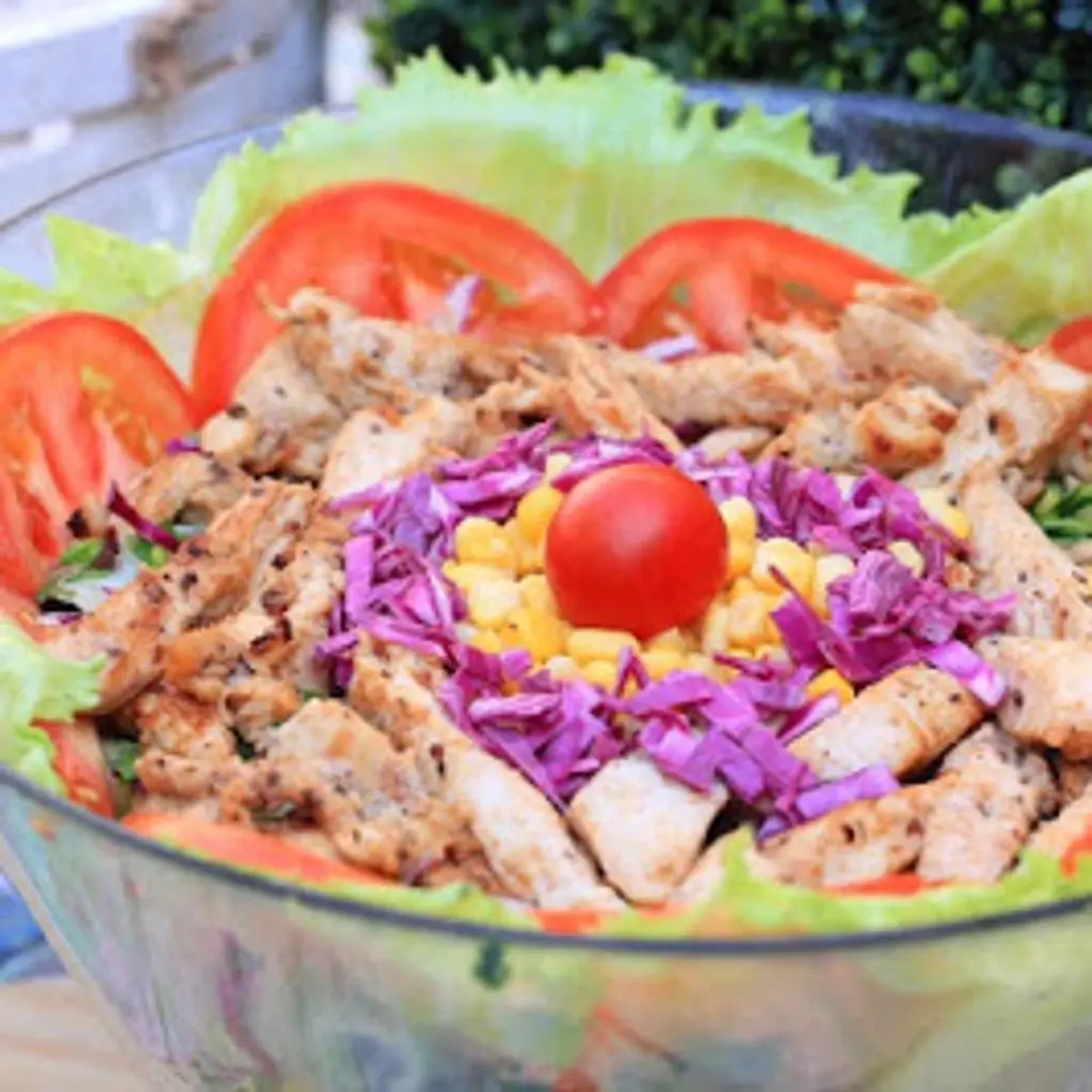 Grilled Chicken and Corn Salad