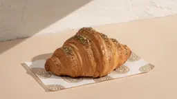 Labnah & Zatar Croissant