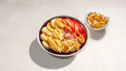 آساي بالموز والمكسرات