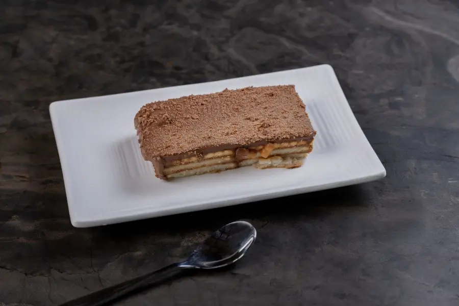 Biscuit Cake