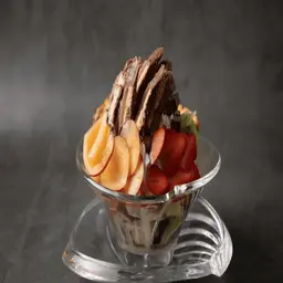 Chocolate sea salad