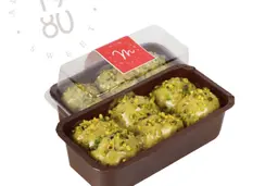 اكلير شو صوص البستاشيو