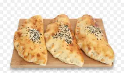 فطيرة جبن حلومي