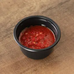 علبة شطة أردنية
