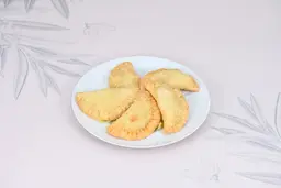 سمبوسة جبنة