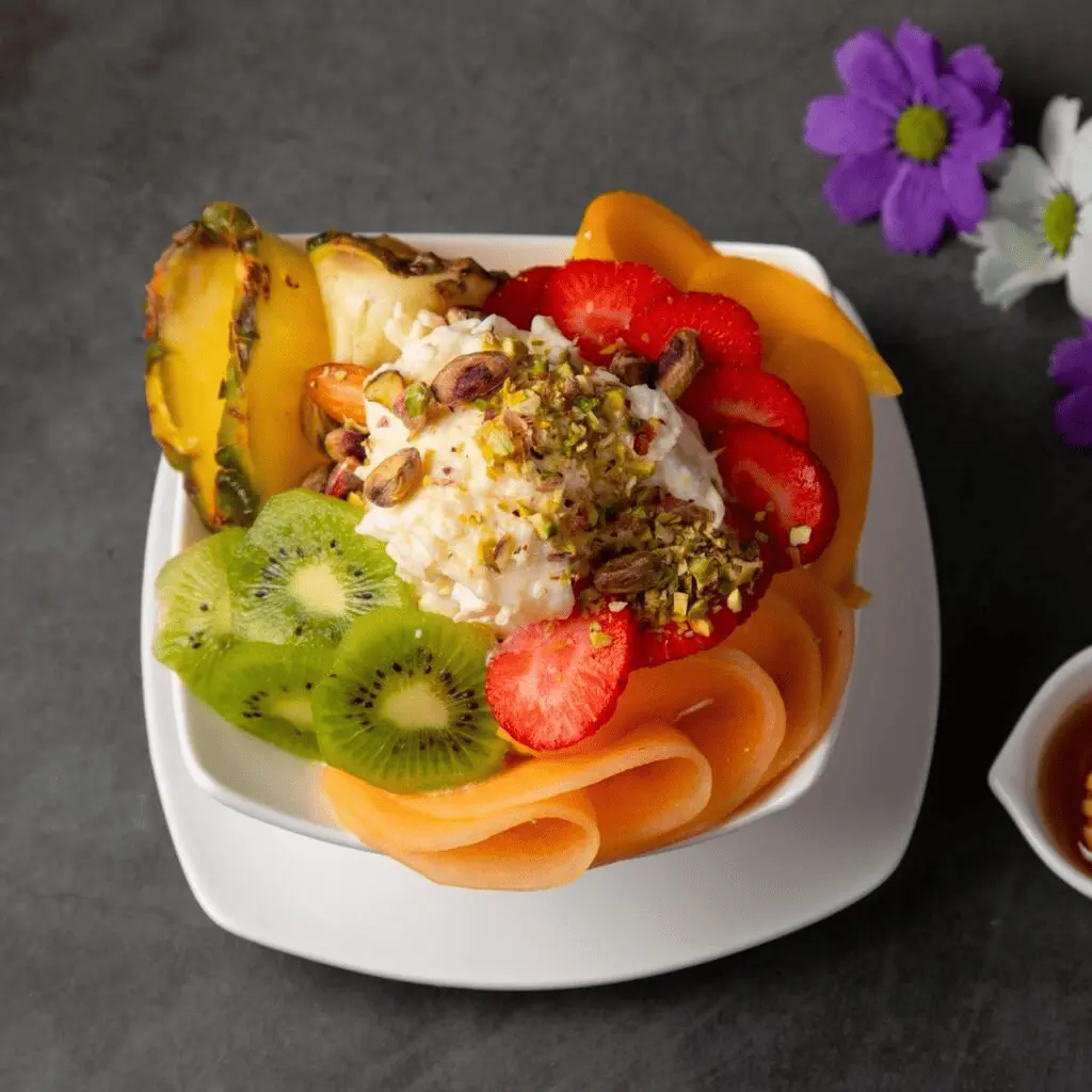 Dama Rose Salad