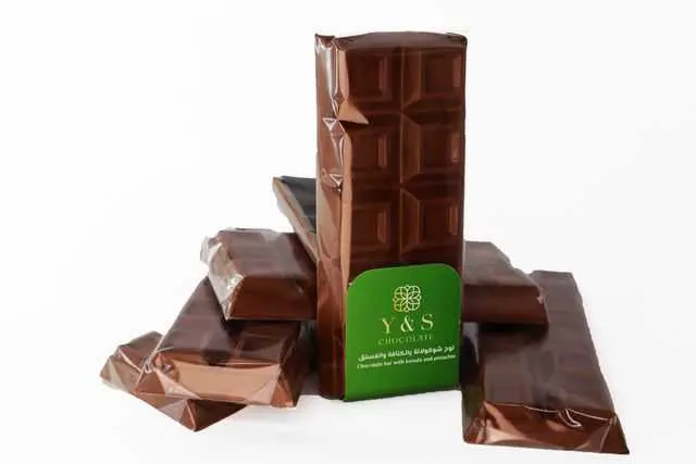 Large Chocolate Bar With Kunafa And Pistachio