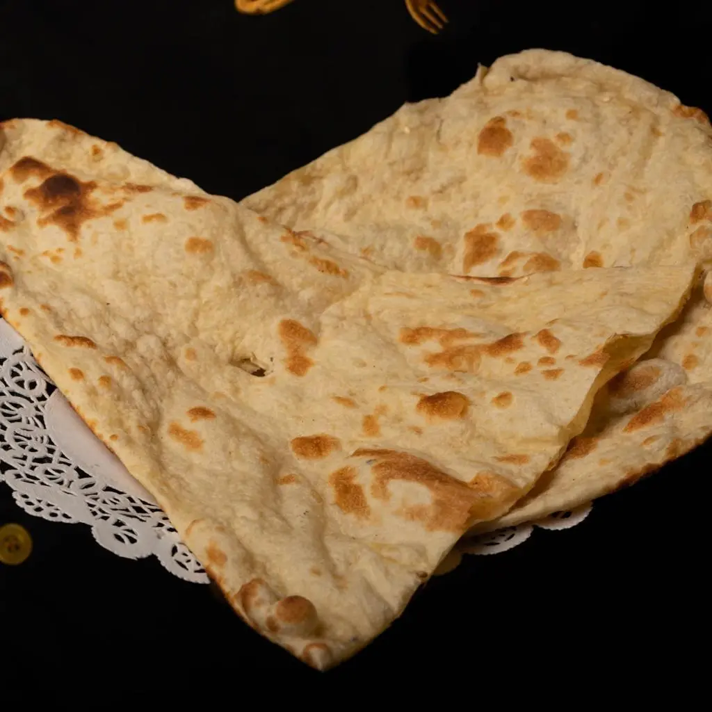 خبز عادي
