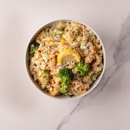 مكرونة مع البروكلي