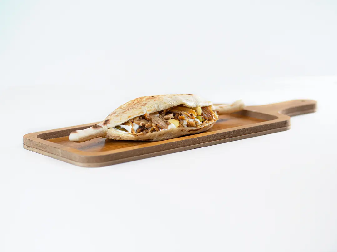 Muftah chicken sandwich