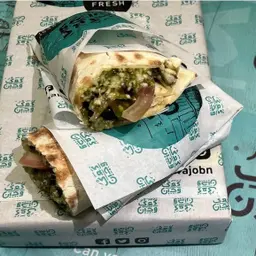 Halloumi Pesto Wraps