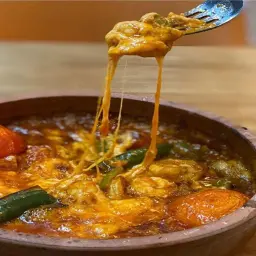 طاجن جمبري بالجبن