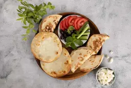 ميني مناقيش جبنة عكاوي