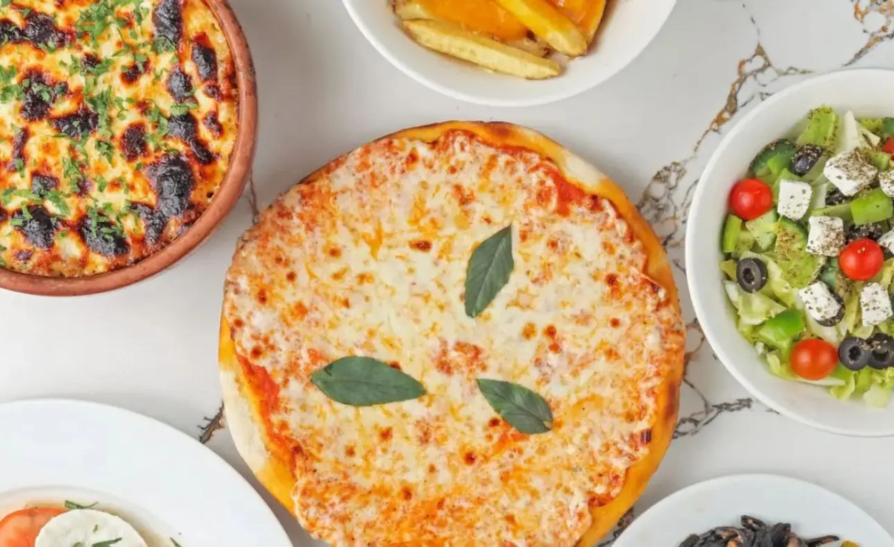 Luna Italian Restaurant 